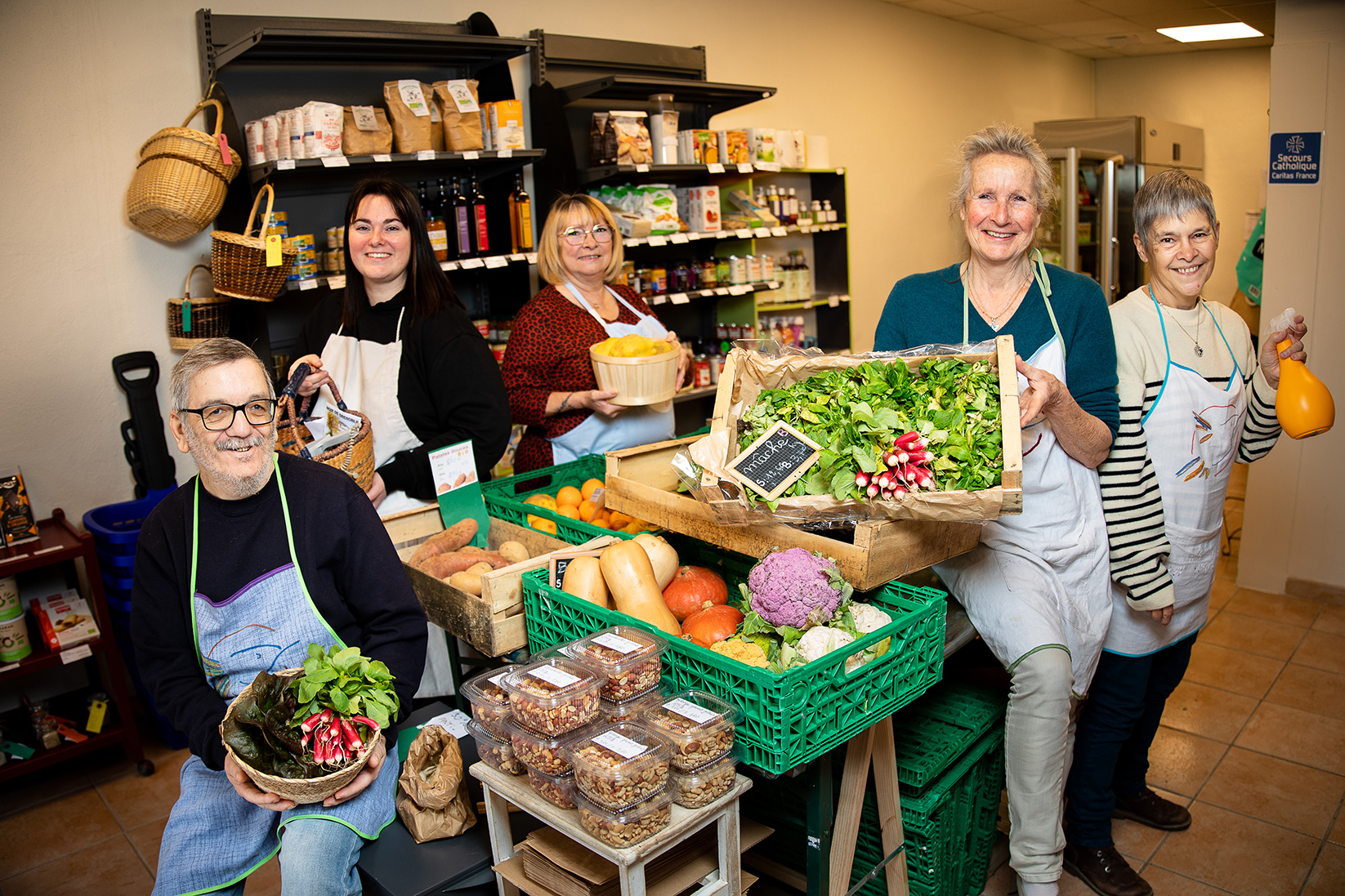 les bénévoles de l'épicerie Le Colibri à Gardanne