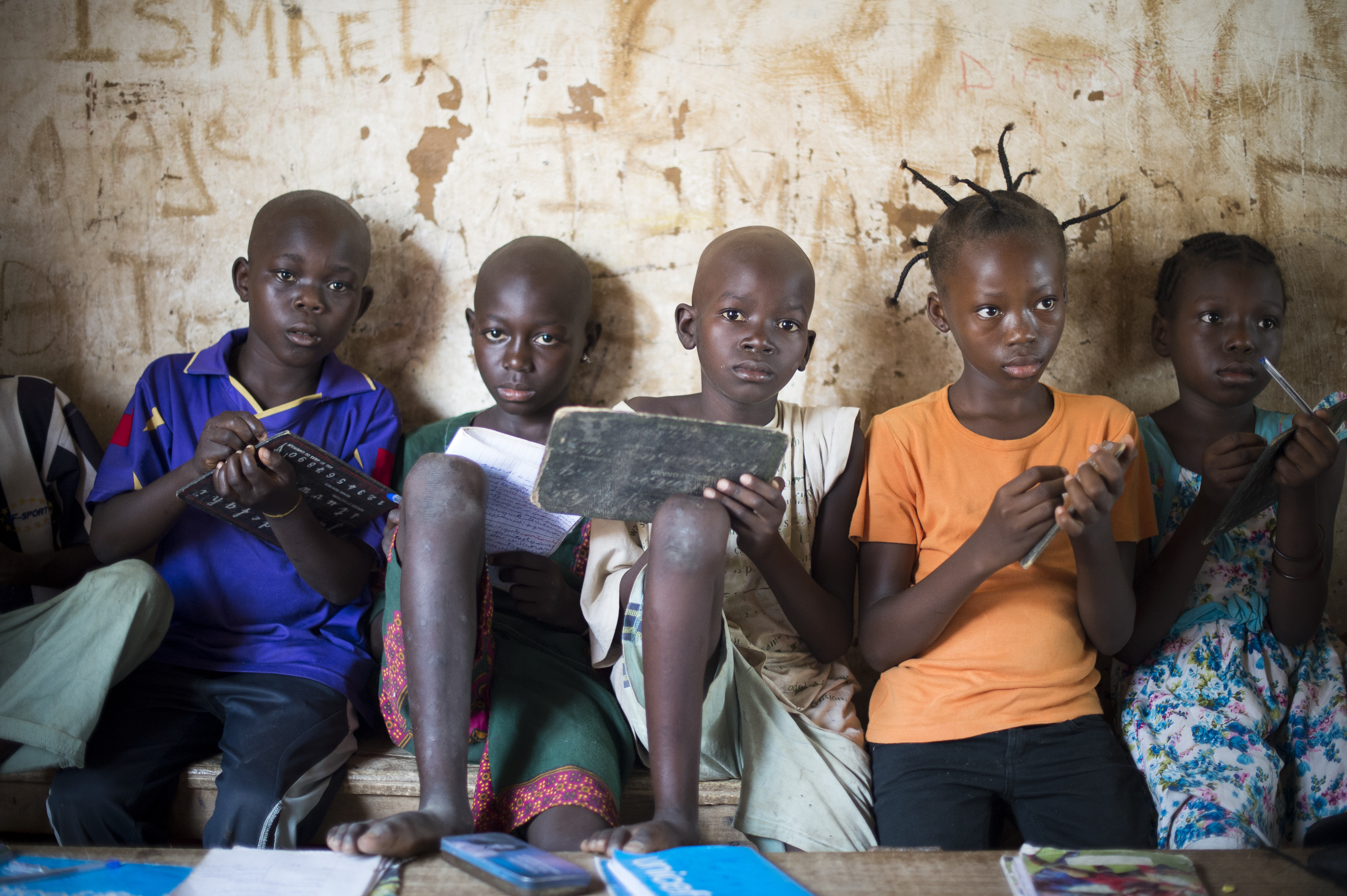 Groupe d'enfants exilés