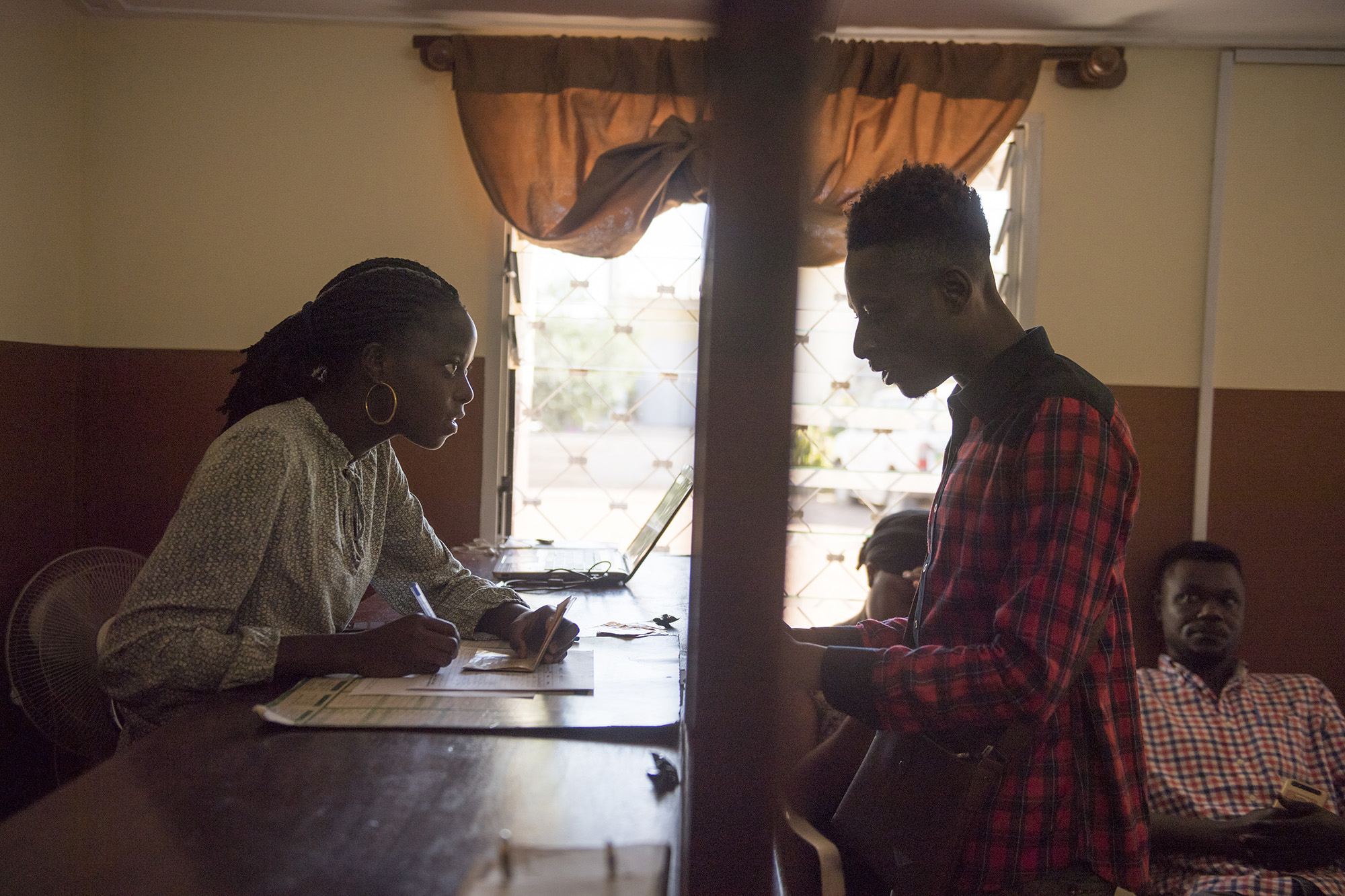 REPORTAGE - Le Sénégal, entre accueil et indifférence
