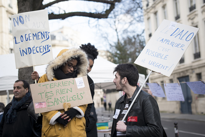 « Les gens sont de plus en plus dans la précarité », constate Geneviève Gojard, bénévole responsable de la permanence. Celle-ci et les bénévoles de la permanence accompagnent très attentivement les personnes qui s’engagent dans cette procédure longue et complexe.