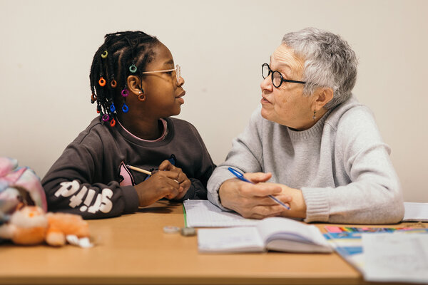 enfant et bénévole en accompagnement scolaire à Aix-en-Provence