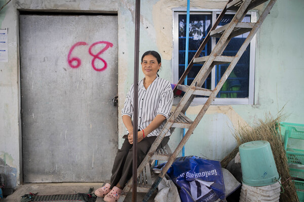 Dans un bidonville de Phnom Penh