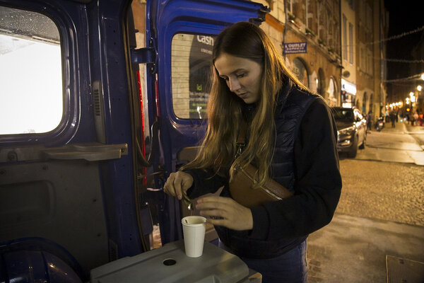 Guillemette participe ce soir-là à sa deuxième maraude