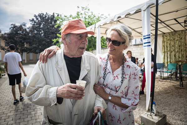 Christine et une personne accueillie