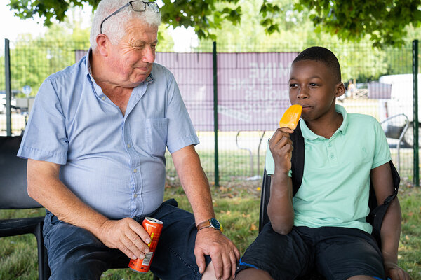 Oumar et Jean-Marie font une pause