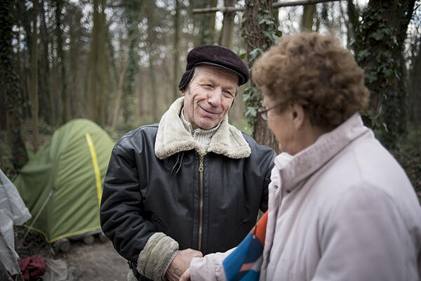 Diaporama sonore : auprès des personnes à la rue dans le bois de Vincennes