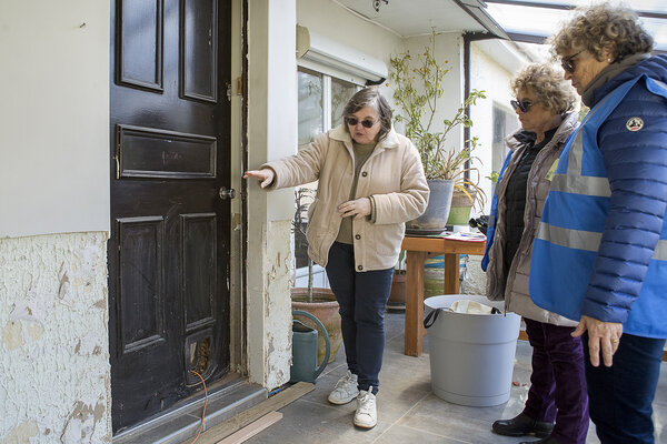 bénévoles en visite à domicile à Limony (Ardèche)