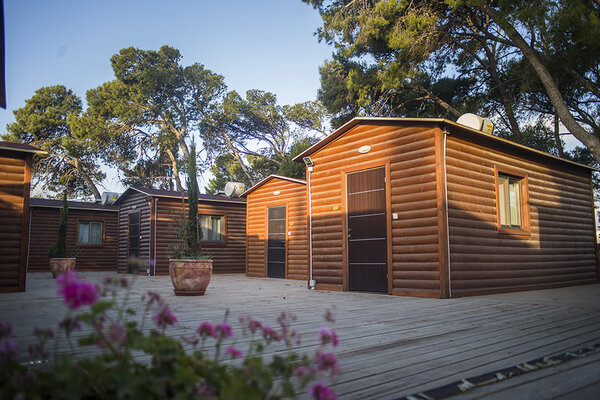TIMBER BUNGALOW