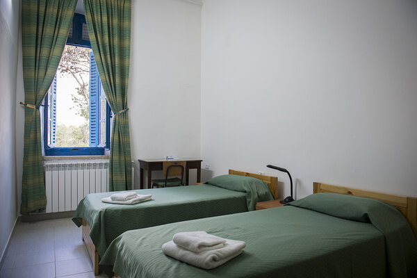 CHAMBRE BÂTIMENT PRINCIPAL 2/2